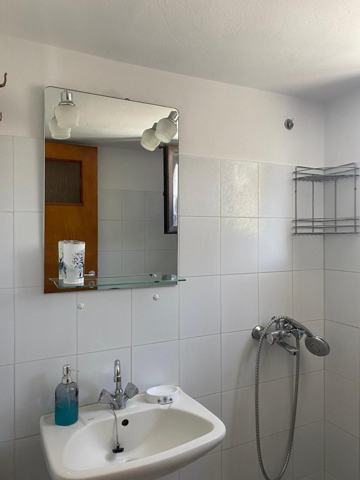 Yfantis Sakis Apartment'S Ератини Екстериор снимка